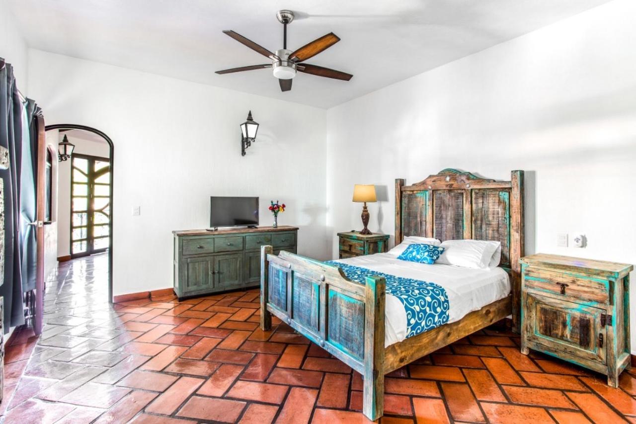 Caroline Bella Bed & Breakfast Ахихик Екстер'єр фото